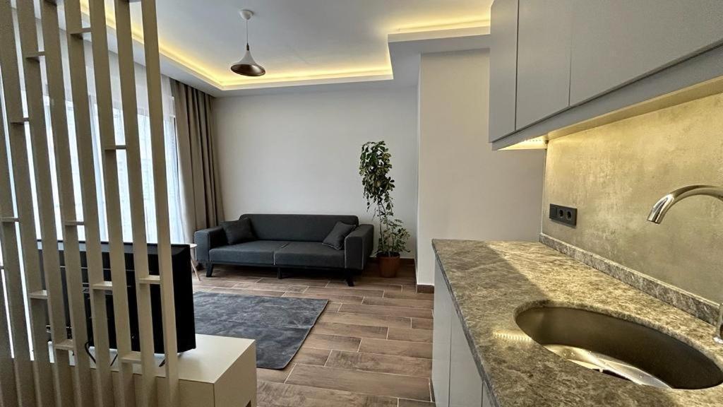 Vista Living Apartments Pelitli  外观 照片