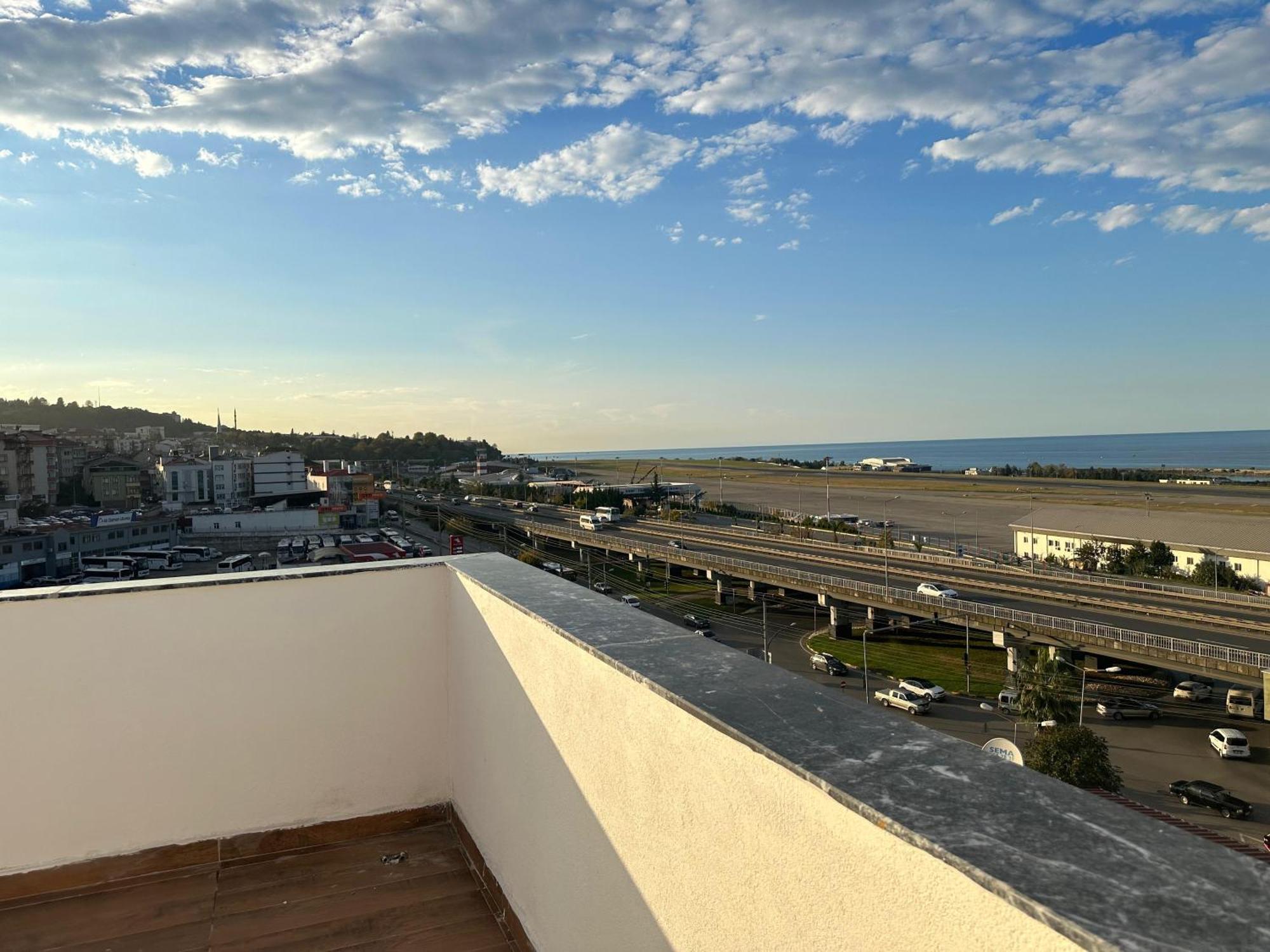 Vista Living Apartments Pelitli  外观 照片
